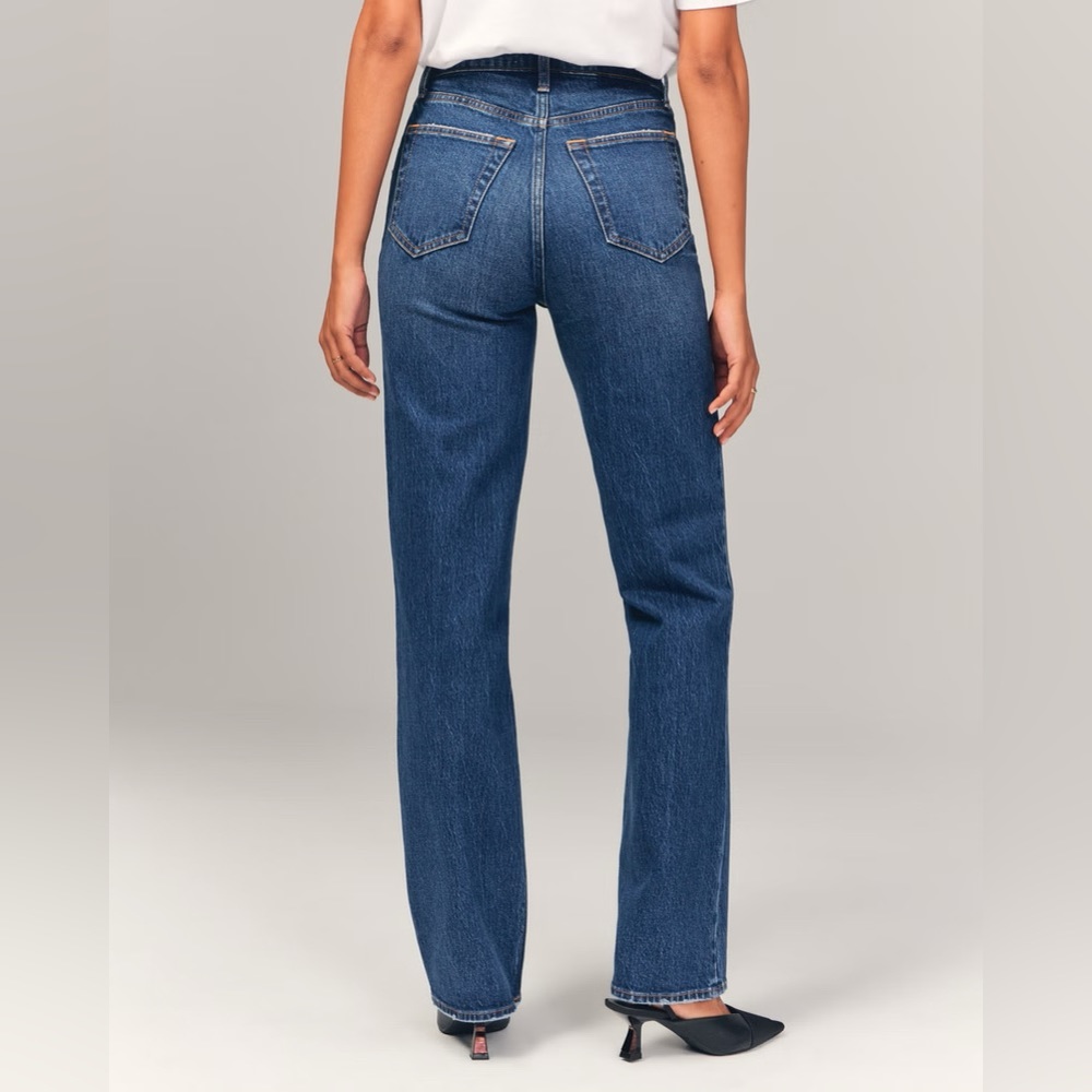 Abercrombie & Fitch Straight Leg Jeans in Medium Blue Denim